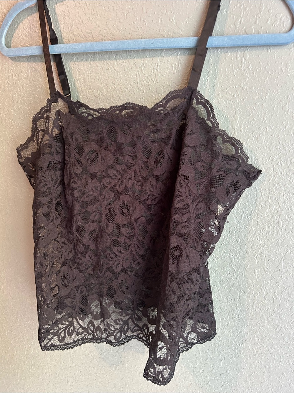 Vintage black lace cami top with floral design #lace #floral